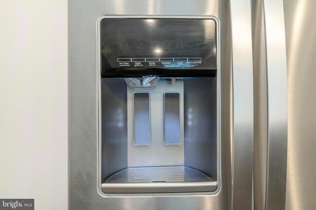 Building Photo - 1102 Germantown Ave