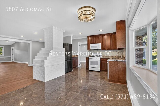 Building Photo - 5807 Accomac St