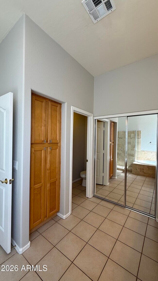 Building Photo - 7360 W Tether Trail