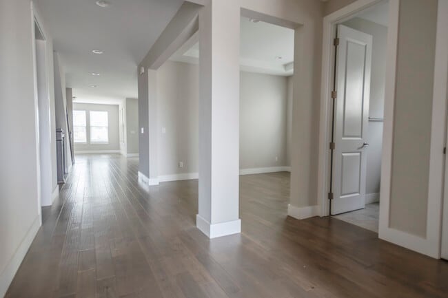 Building Photo - 8791 Culebra Ct