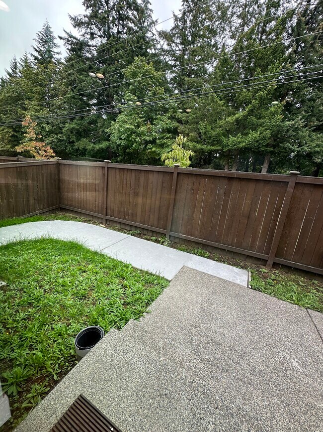 Building Photo - 13110 SE 219th Pl