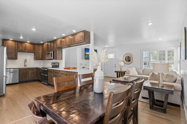 Building Photo - Modern South Denver Gem Available Now!!!