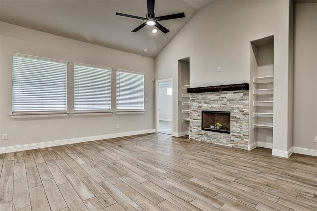 Building Photo - 228 Gardenia Dr