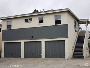 Building Photo - 1243 W 19th St
