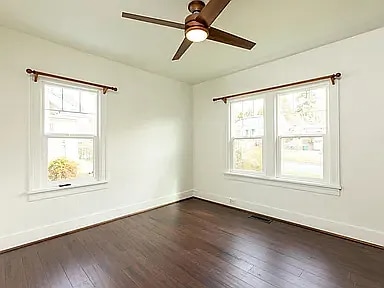 Building Photo - 302 Pacific Terrace