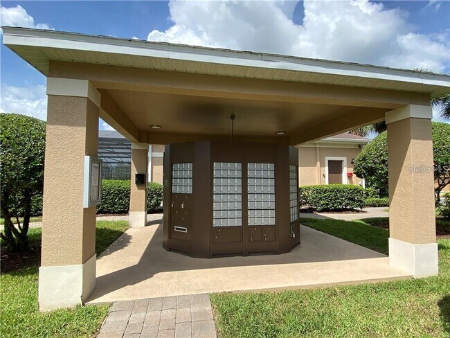 Building Photo - 1840 Retreat View Cir