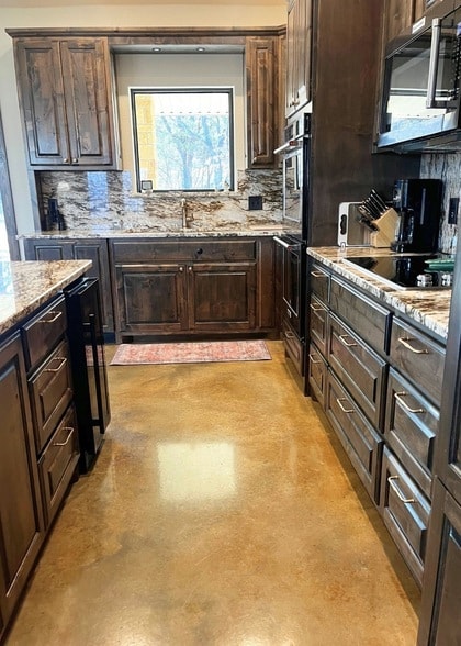 Building Photo - 6601 Rash Ct