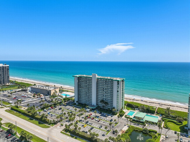 Building Photo - 9900 S Ocean Dr