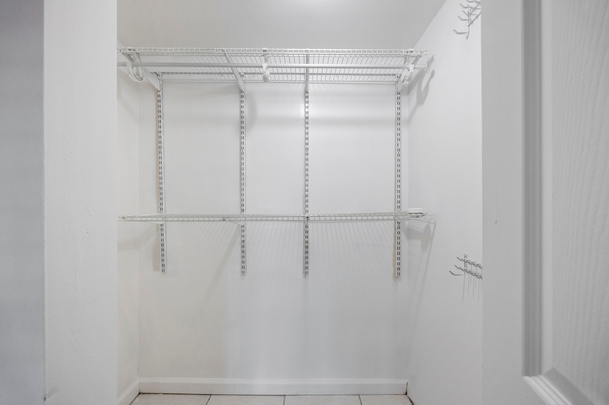 Building Photo - 470 NW 20th St