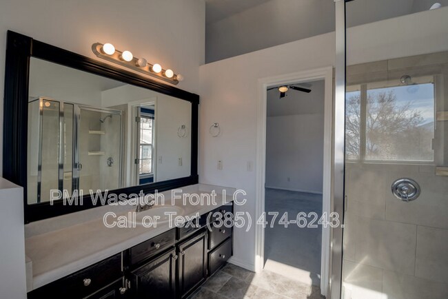 Building Photo - 794 E Savannah Ct