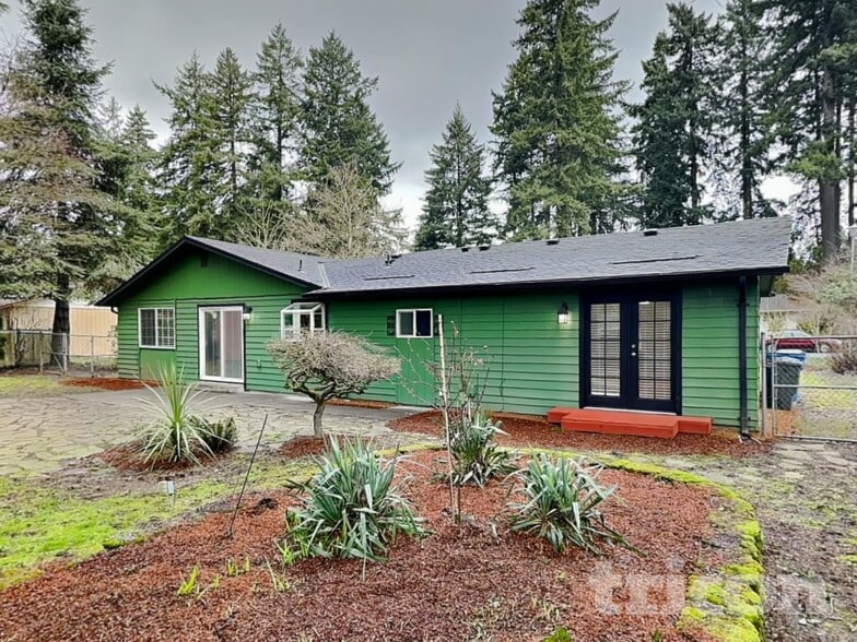 Building Photo - 12317 NE 33rd St