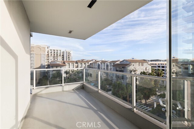 Building Photo - 400 W Ocean Blvd