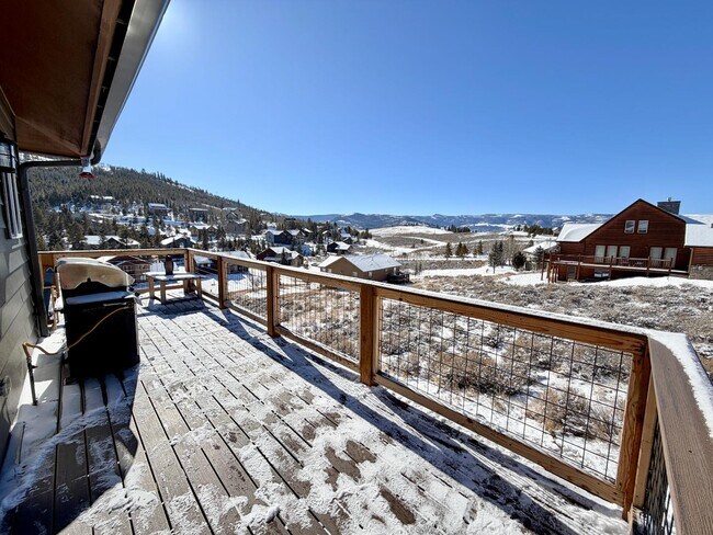 Building Photo - 106 Deer Trail Dr