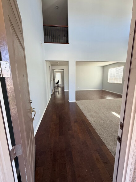 Building Photo - 8108 Finch St