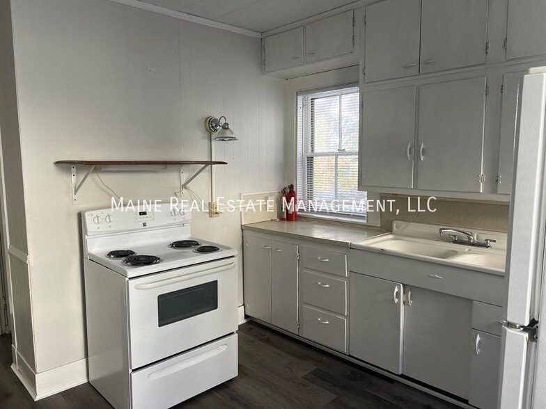 Primary Photo - 113-115 Jackson St. Apt.