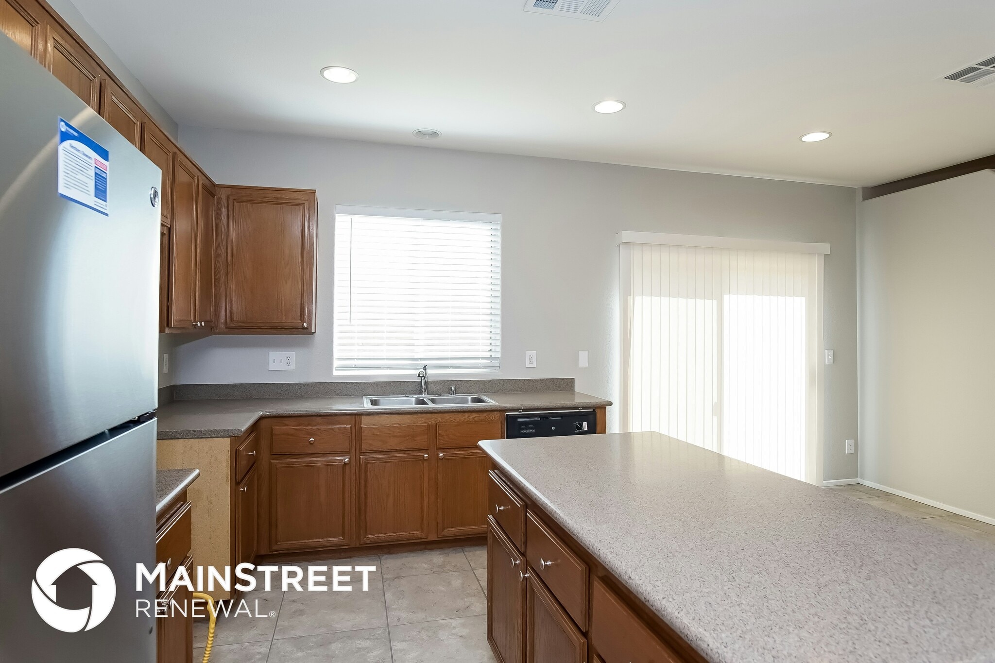 Building Photo - 4052 Oliver Sagebrush Dr