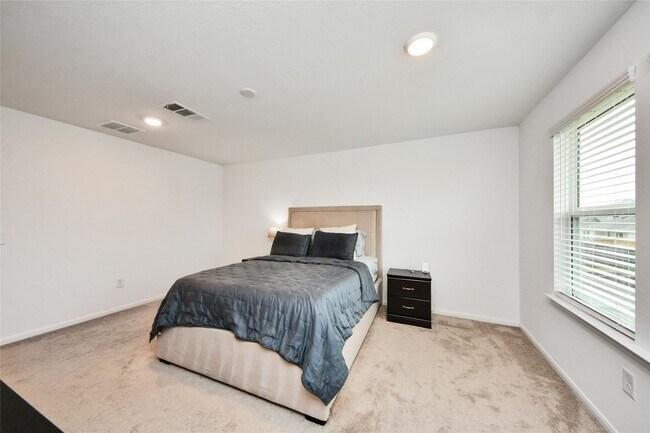 Building Photo - 26213 Brahman Dr