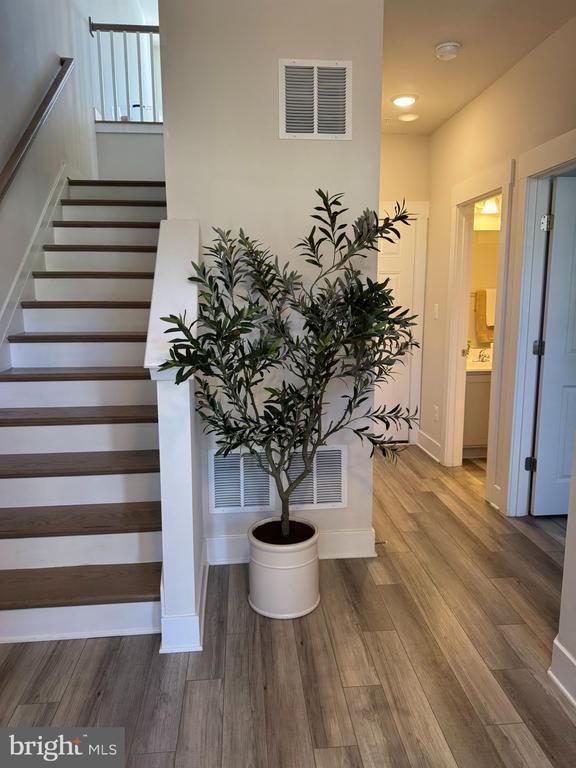 Building Photo - 7919 Wormans Mill Rd