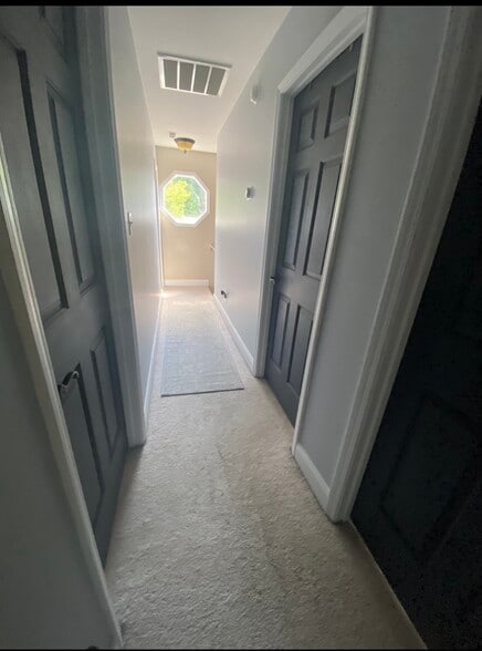 upstairs hallway - 25 Mill Stone Dr
