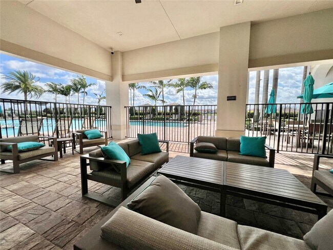 Building Photo - 3354 W 100th Terrace