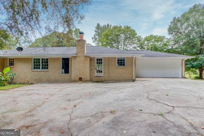Building Photo - 135 Bruce Ln