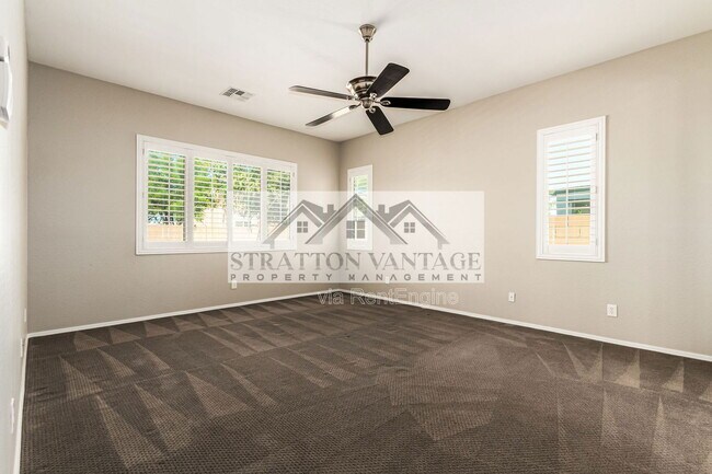 Building Photo - 21004 E Sunset Dr