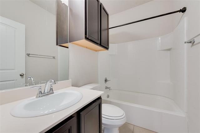 Building Photo - 3111 Josefina Ln