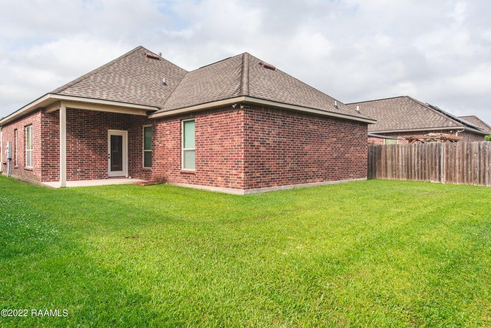 Building Photo - 106 Kohen Luke Dr