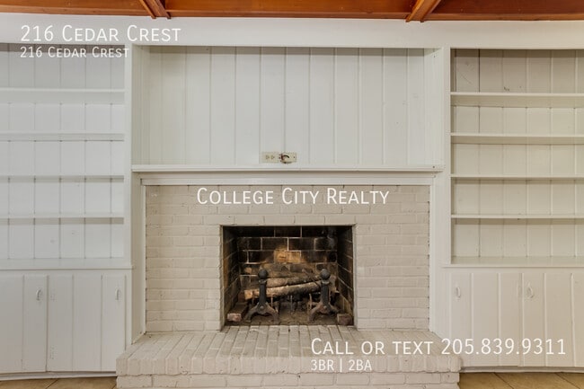 Building Photo - 216 Cedar Crest