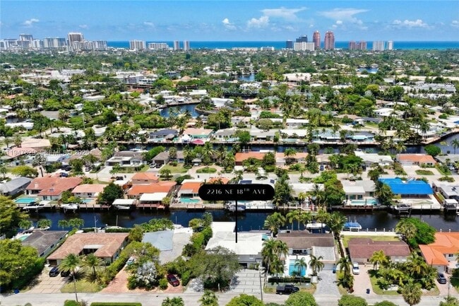 Building Photo - 2216 NE 18th Ave