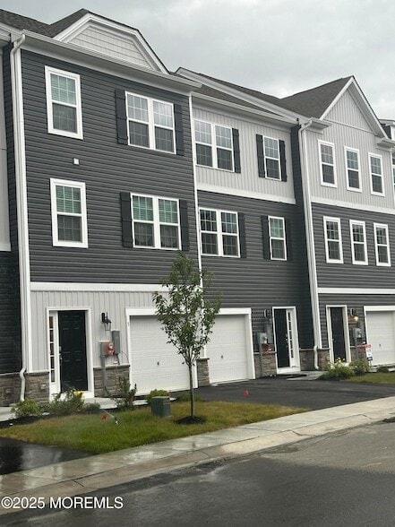 Building Photo - 26 Bay Pkwy