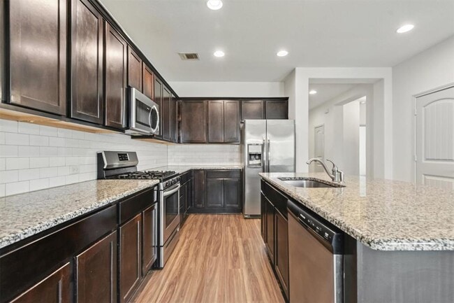 Building Photo - 18312 Urbano Dr