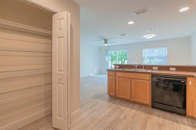 Building Photo - 4084 Pitch Pine Cir