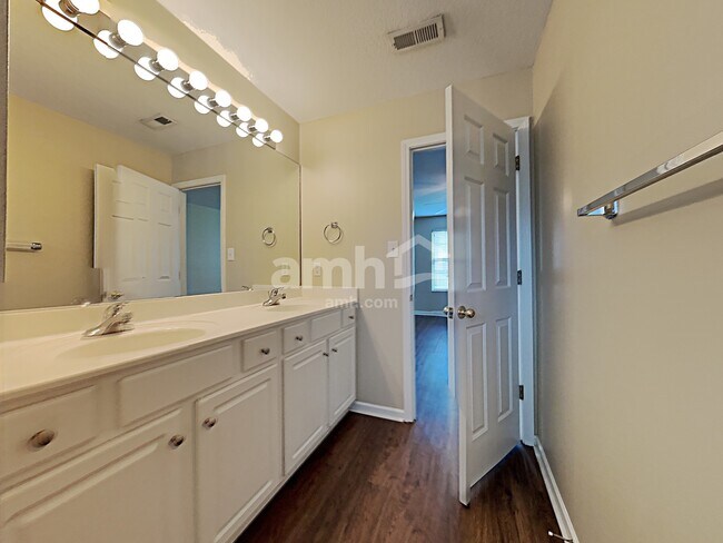 Building Photo - 1129 Avocet Ln