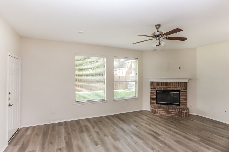 Building Photo - 6816 Clarktown Ct