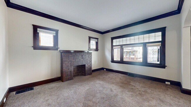 Building Photo - 3590 W 47th St