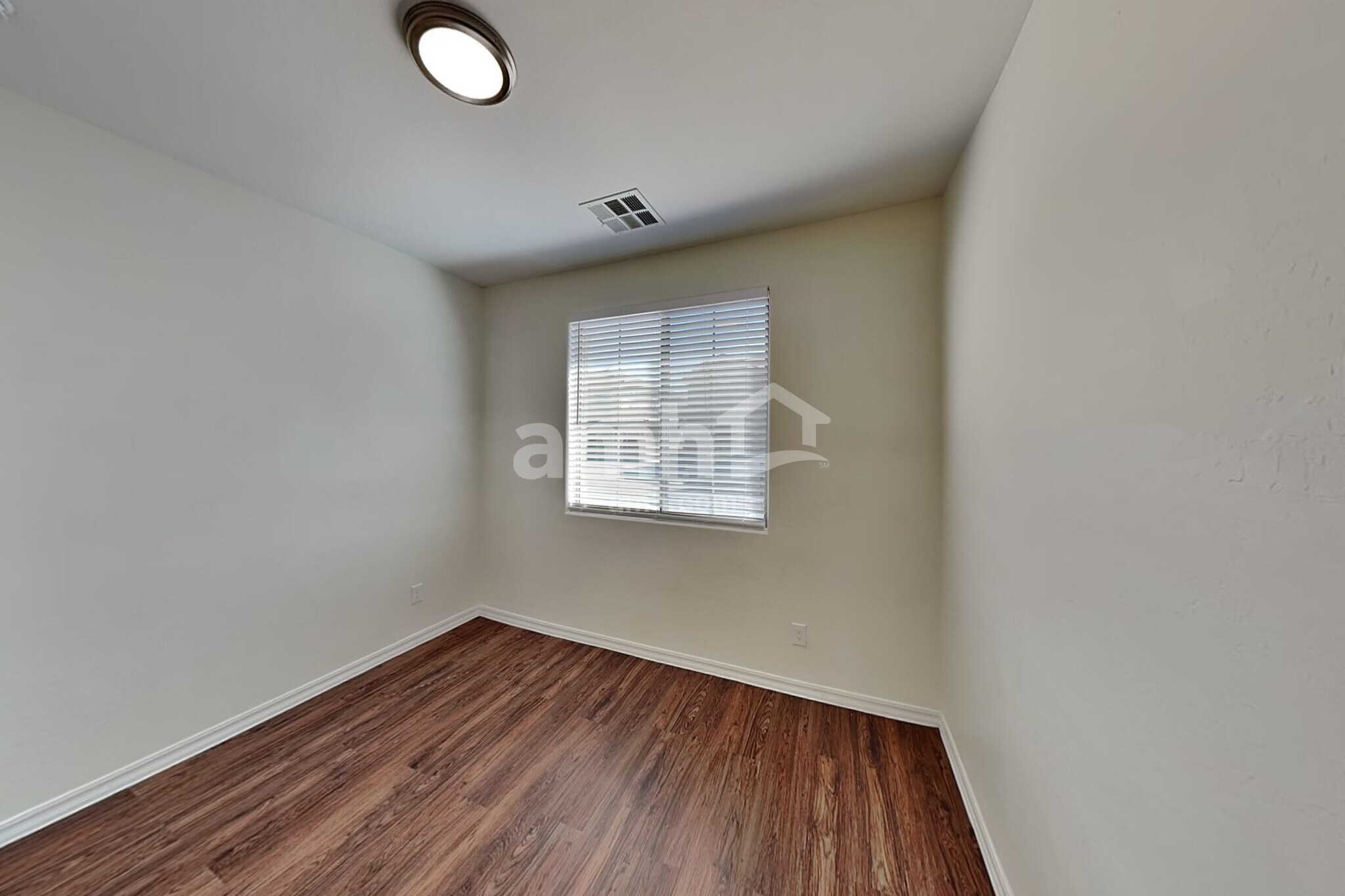 Building Photo - 14576 W Maui Ln