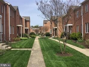 Building Photo - 16 Rockcrest Cir