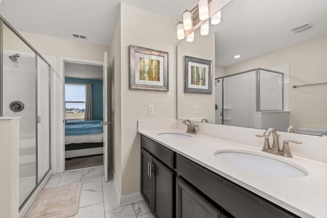 Building Photo - 1521 Flange Dr