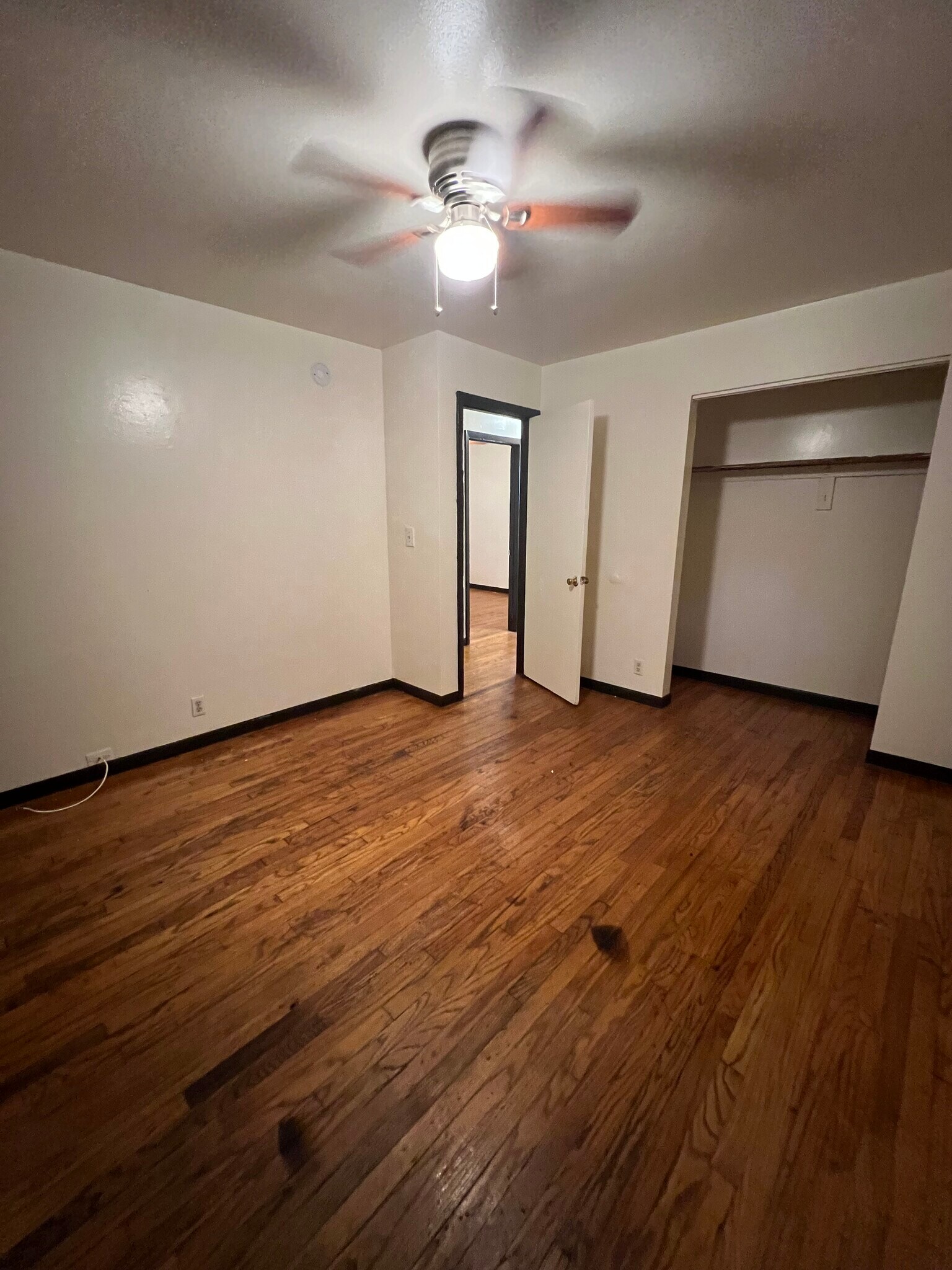 Building Photo - 4957 N 46th St