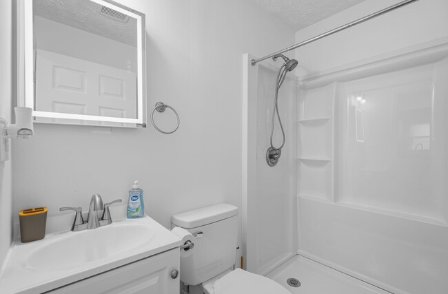 Building Photo - 519 E Water St