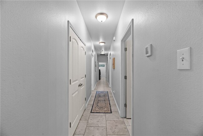 Building Photo - 1126 Fallow Ln