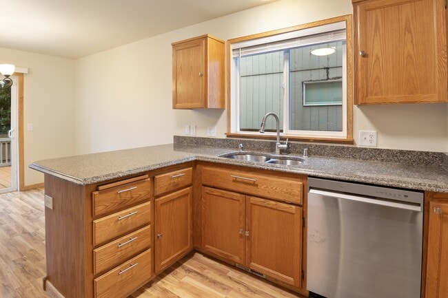 Building Photo - 19510 12th Ave Ct E