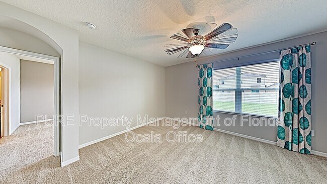 Building Photo - 9730 Pepper Tree Pl