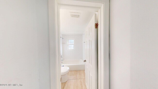 Building Photo - 5246 Devron Dr