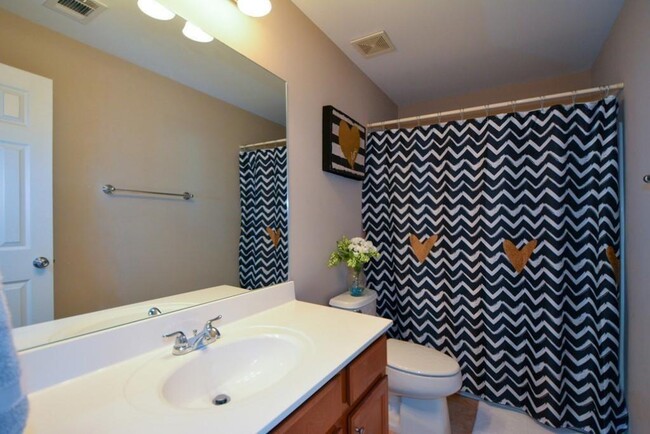 Building Photo - 6135 Indian Wood Cir