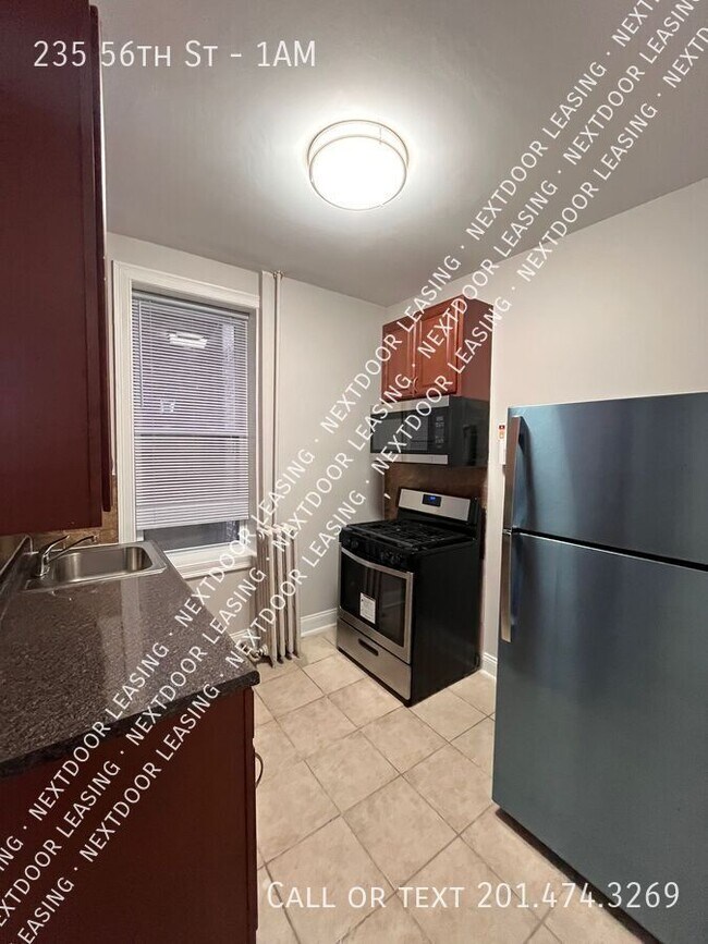 Primary Photo - 235 56th St
