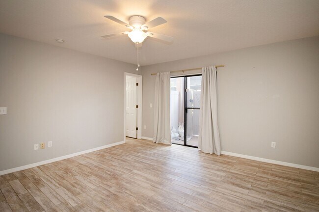 Building Photo - 6150 Gulfport Blvd S