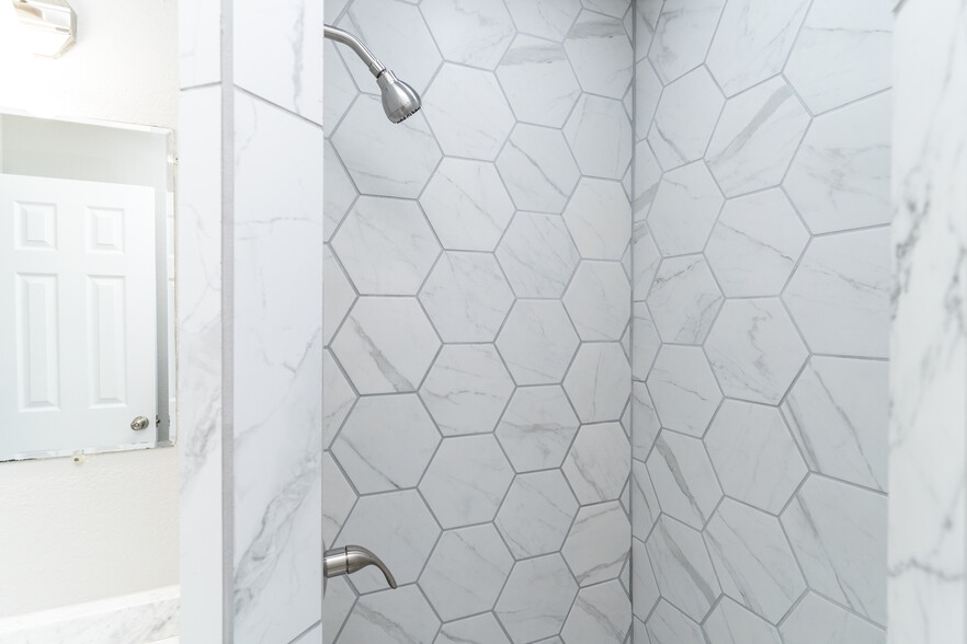 New Master Bathroom - 4220 Wayside Ave