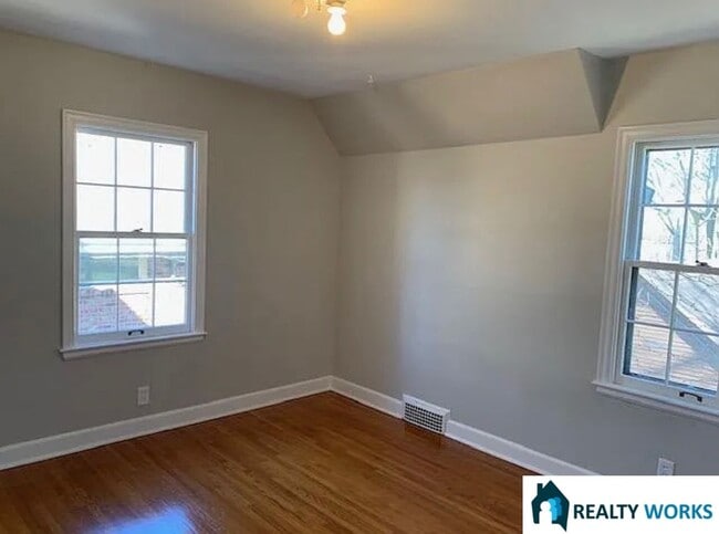 Building Photo - 1928 F St